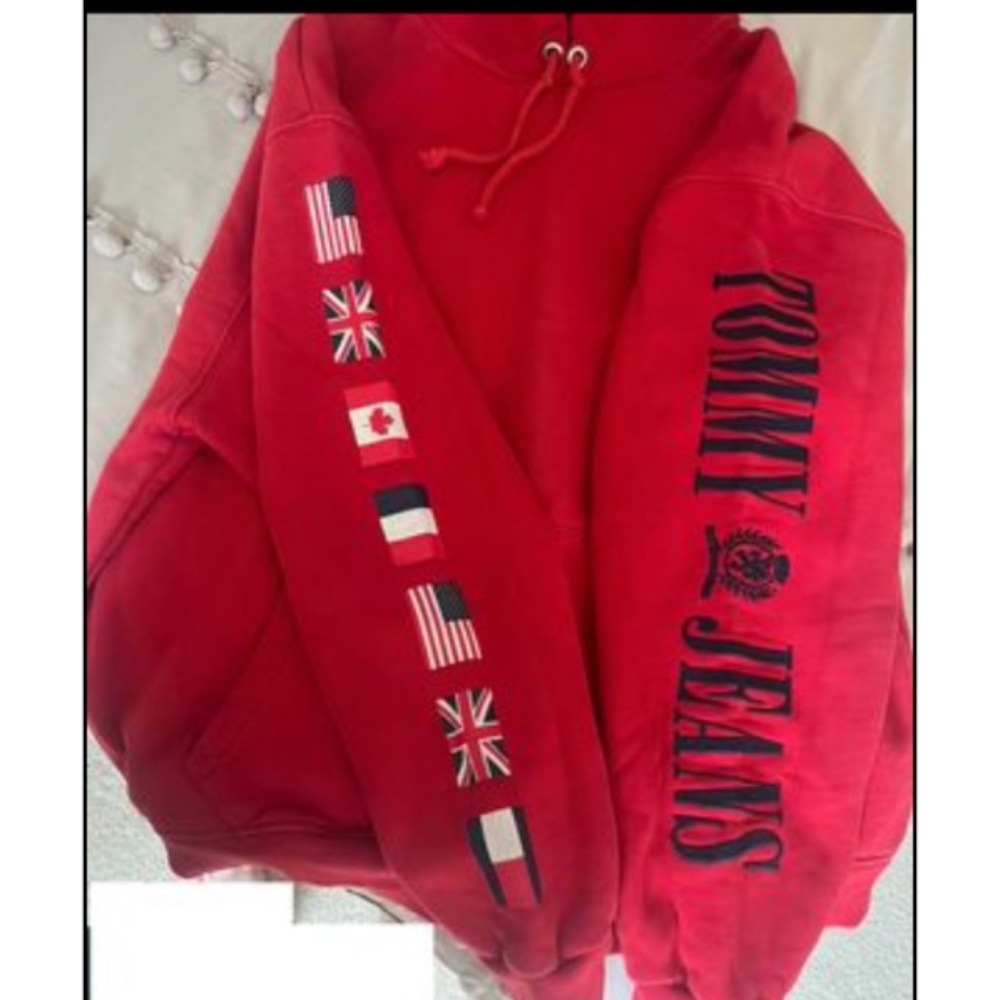 TOMMY HILFIGER Limited Edition 90's Hoodie